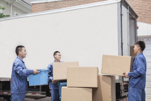 Man and van vehicle serving local move in Brent